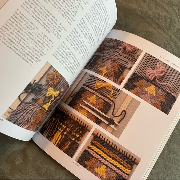 Weaving On A Little Loom For Beginners Techniques & Projects Soft Back Book - Picture 5 of 10